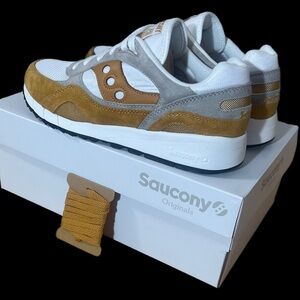 Saucony Shadow 6000 Originals White Beige Men’s Size 11 *NEW*
